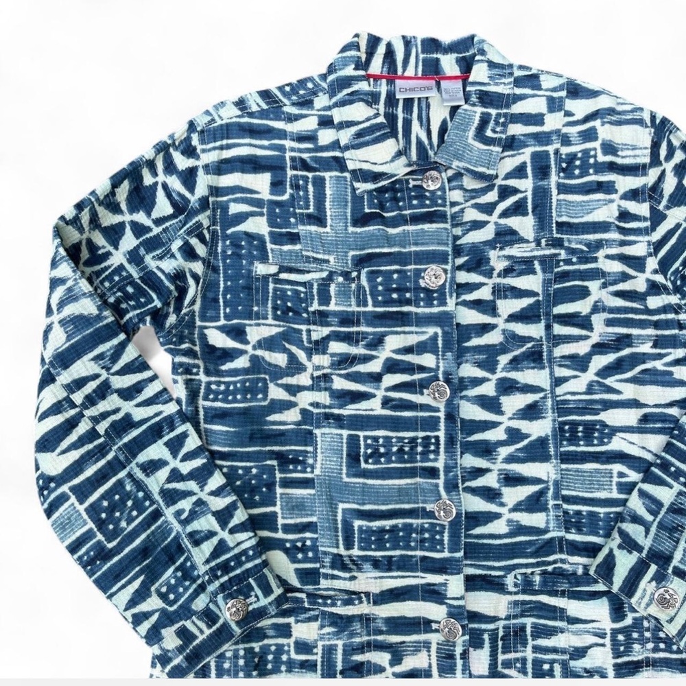 Chico’s blue Ikat Geometric Print button up cotton jacket Size 2